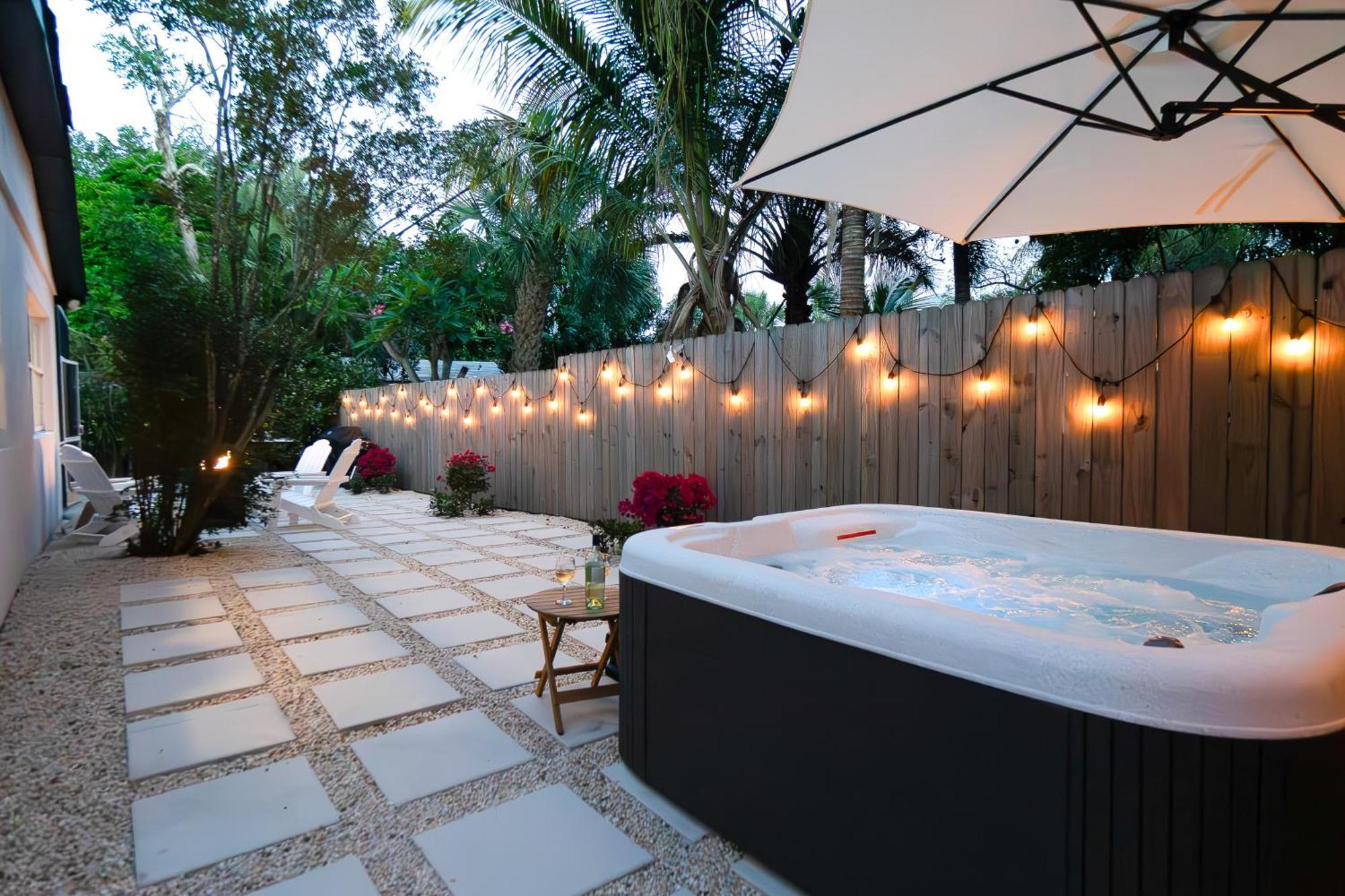 West Palm Beach Elegant 5Br With Hot Tub And Fire Pit Near Beach Exterior photo